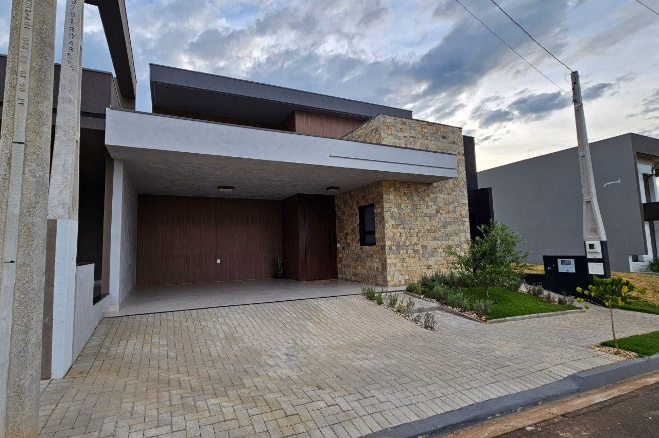 Casa de 250 m² em Mirassol, SP