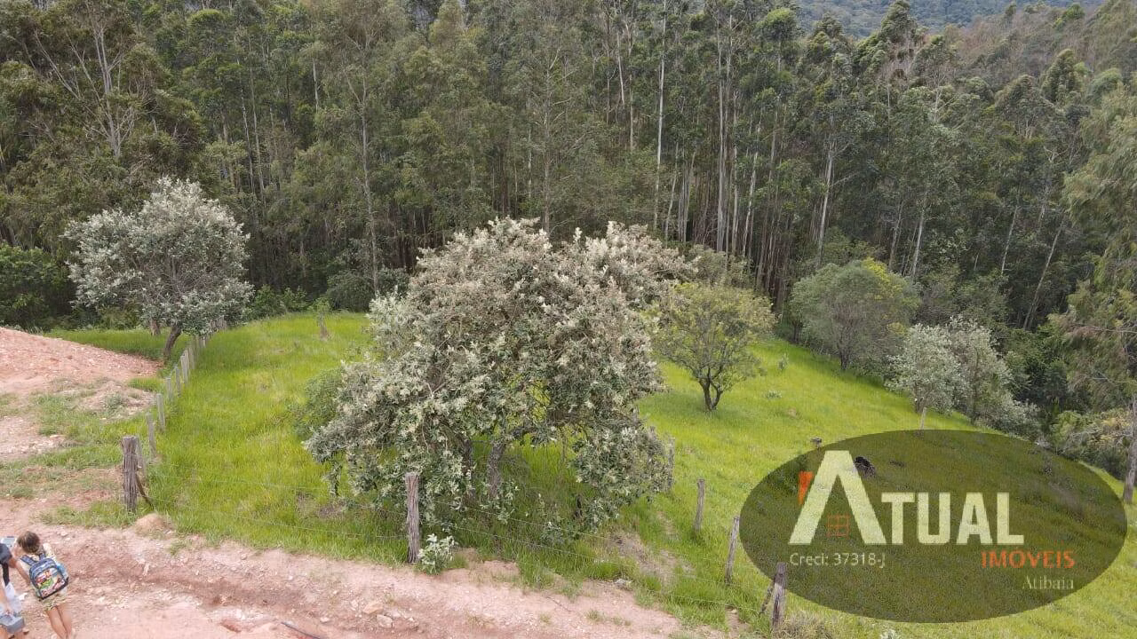 Terreno de 850 m² em Atibaia, SP