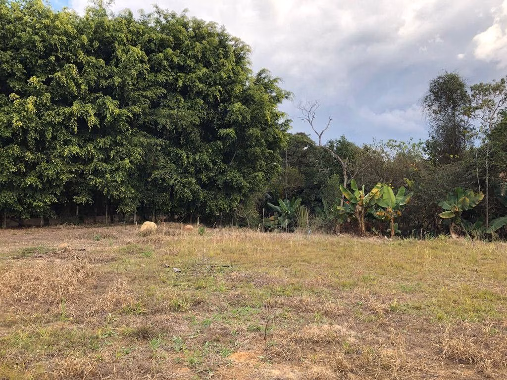 Chácara de 2.400 m² em Pouso Alegre, MG