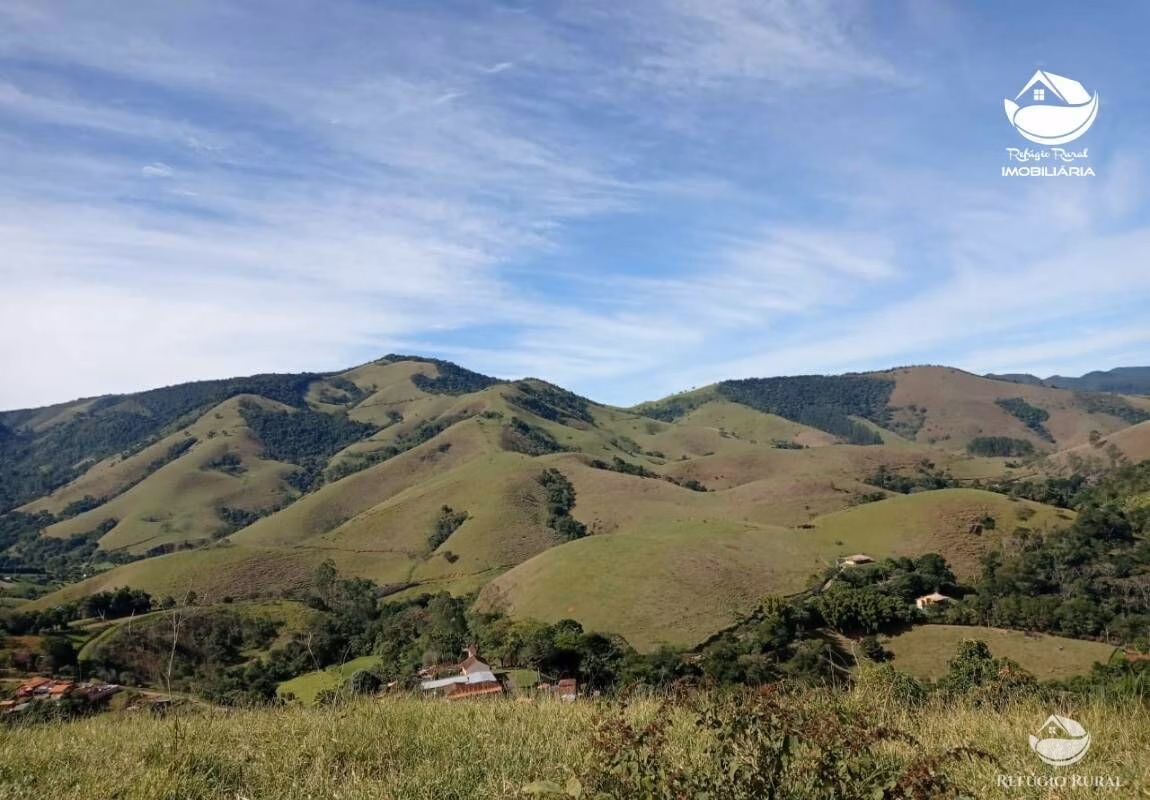 Small farm of 37 acres in São José dos Campos, SP, Brazil