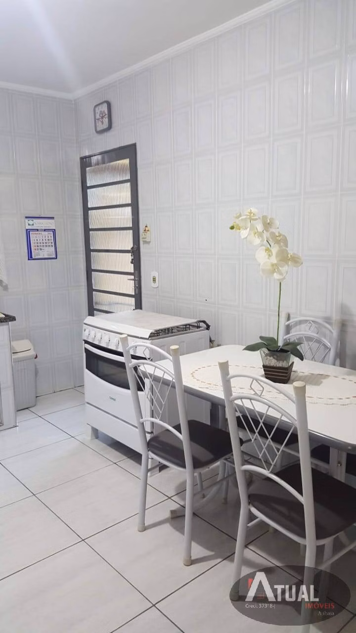 Casa de 186 m² em Atibaia, SP