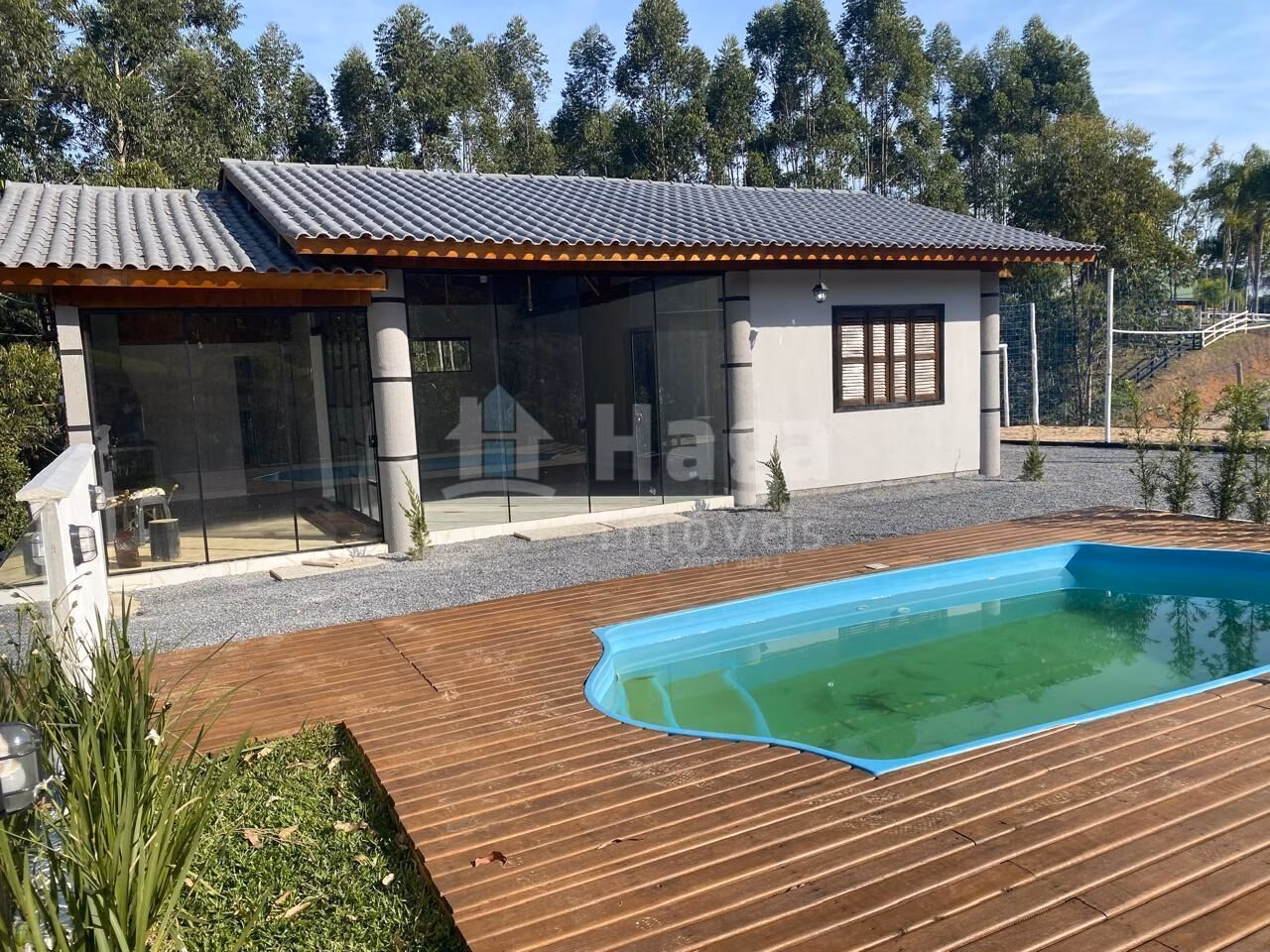 Casa de 1.300 m² em Nova Trento, SC