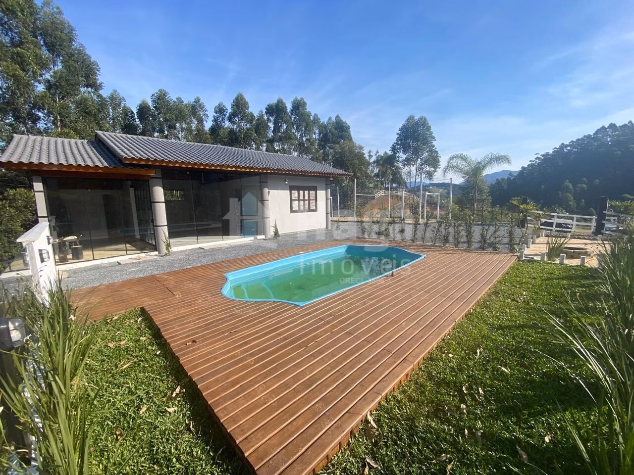 Casa de 1.300 m² em Nova Trento, SC