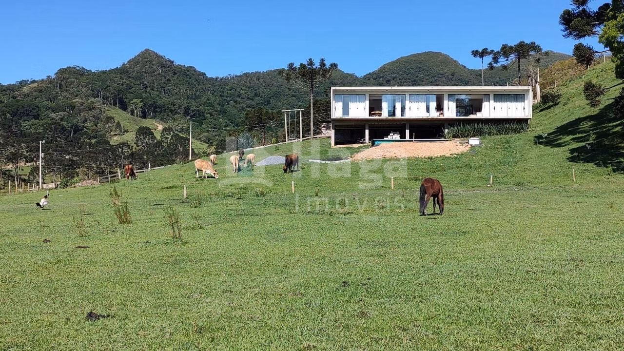 Fazenda de 2 ha em Alfredo Wagner, SC