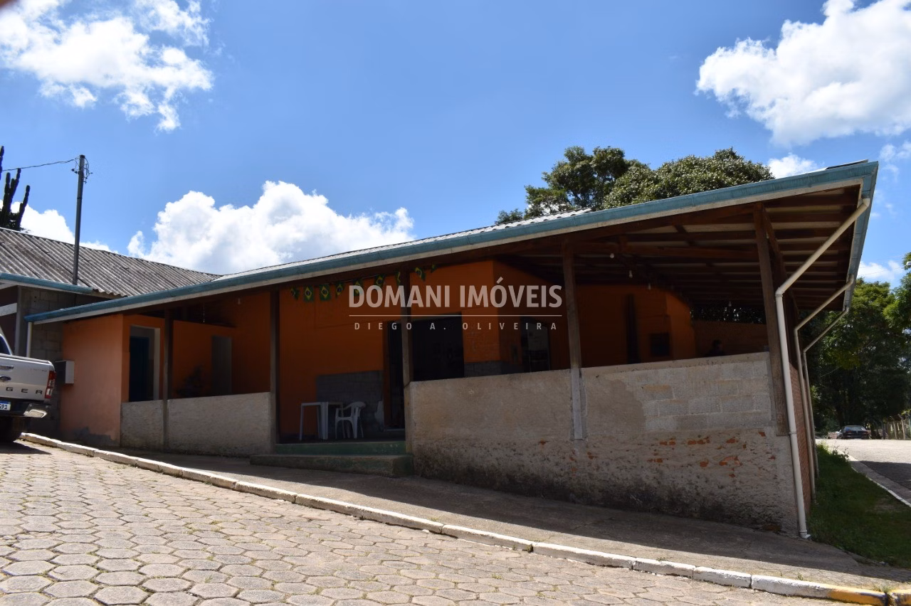 Comercial de 463 m² em Campos do Jordão, SP
