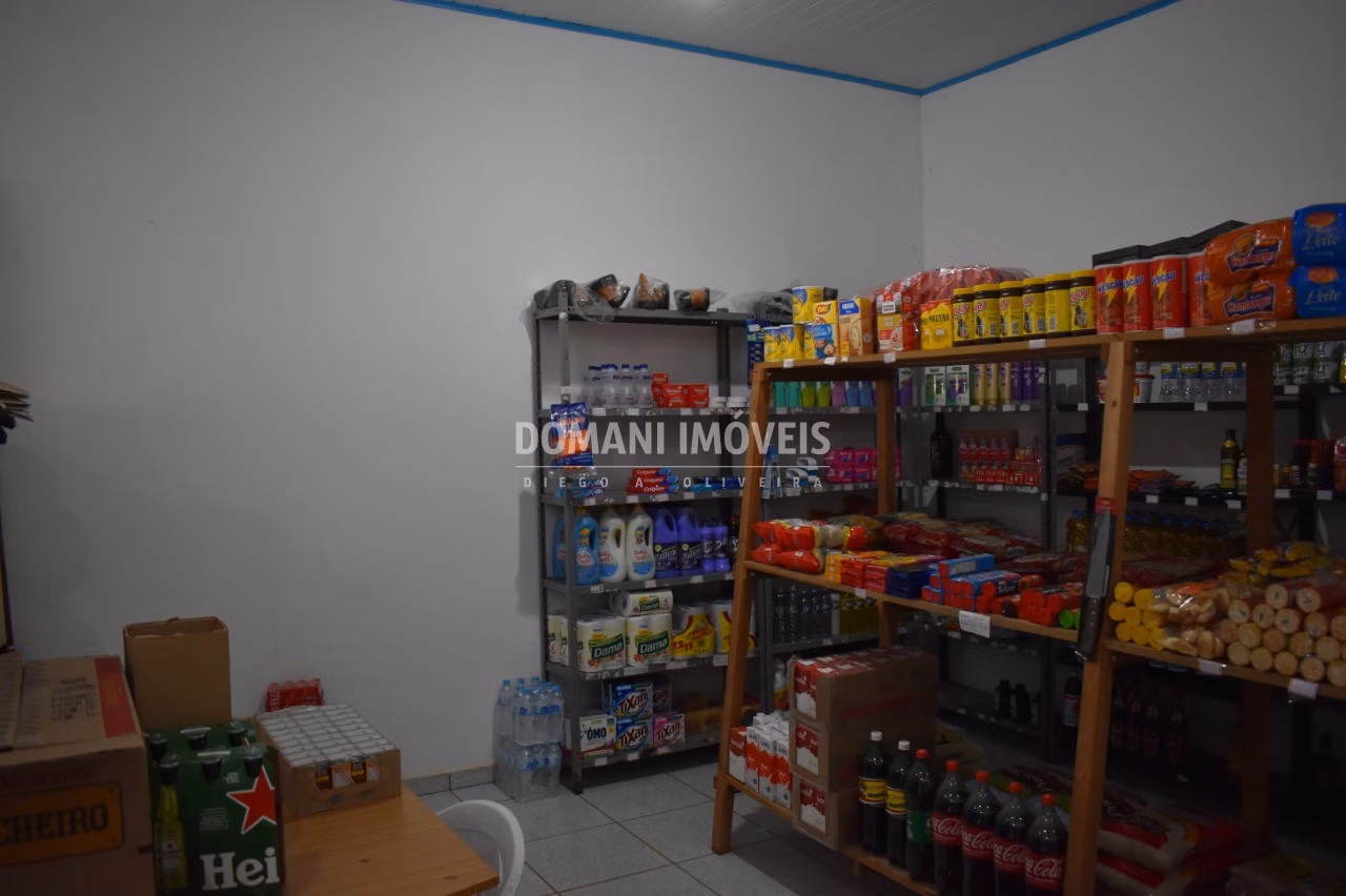 Comercial de 463 m² em Campos do Jordão, SP
