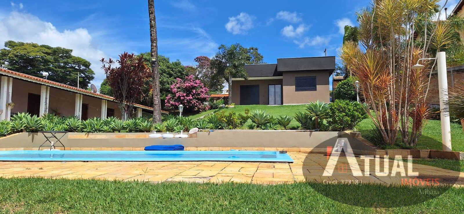 Casa de 2.000 m² em Piracaia, SP
