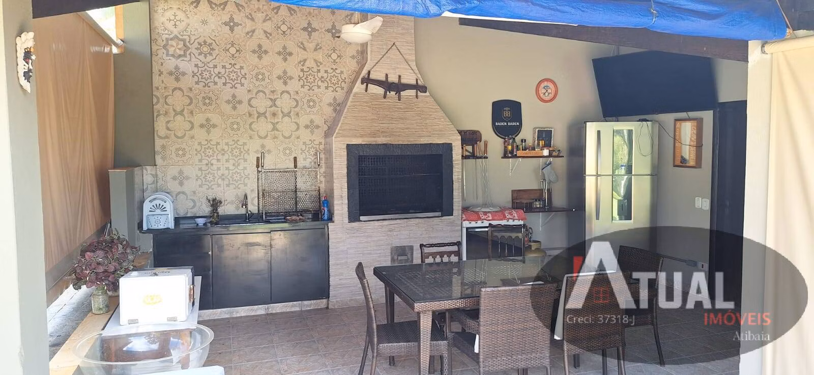 Casa de 2.000 m² em Piracaia, SP