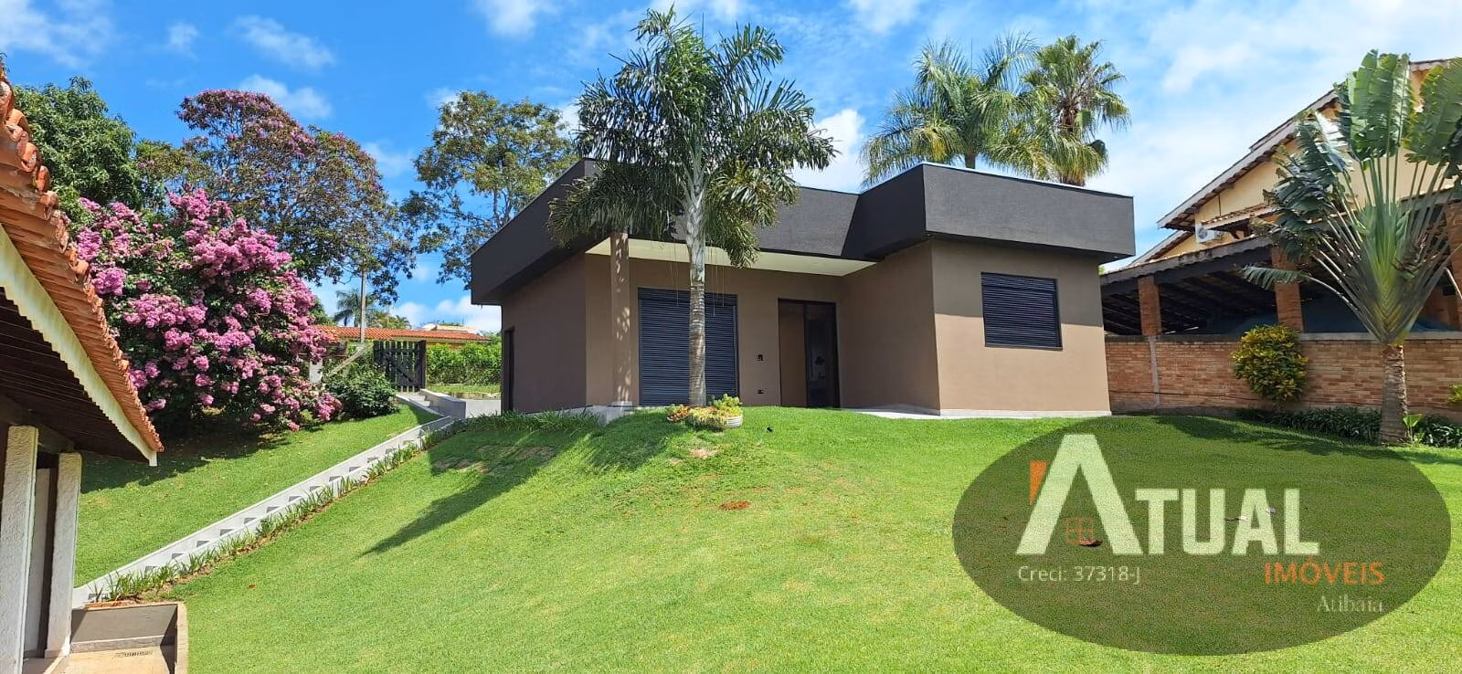 Casa de 2.000 m² em Piracaia, SP