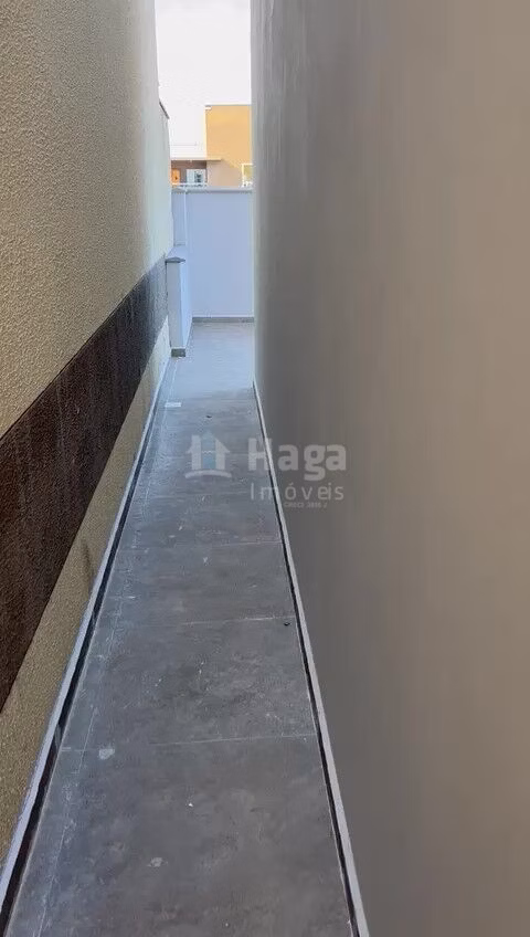 Casa de 84 m² em Brusque, SC