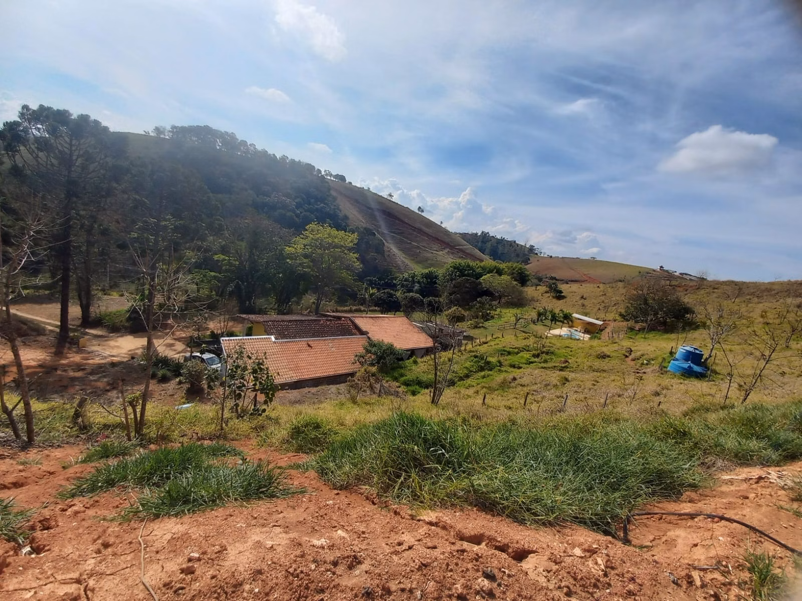 Small farm of 6 acres in São José dos Campos, SP, Brazil