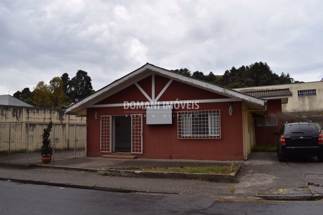 Comercial de 415 m² em Campos do Jordão, SP