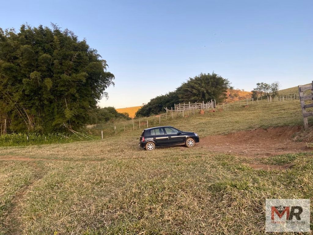 Terreno de 34 ha em Estiva, MG
