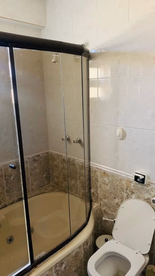 Chácara de 1.321 m² em São Roque, SP