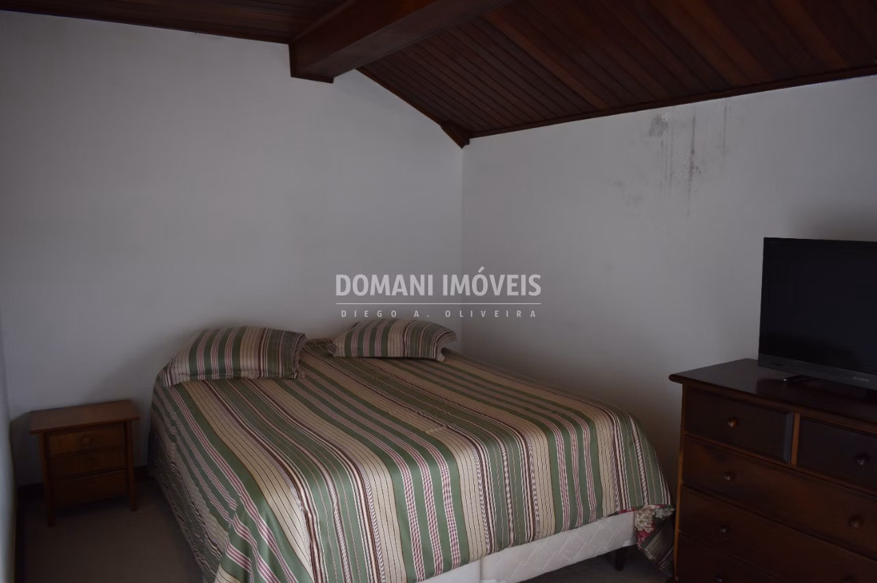 Casa de 1.160 m² em Campos do Jordão, SP