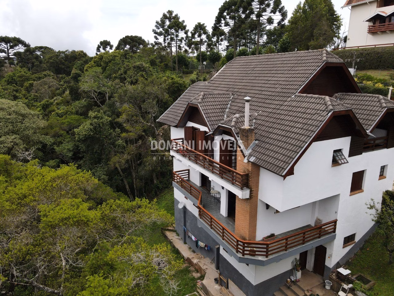 House of 1,160 m² in Campos do Jordão, SP, Brazil