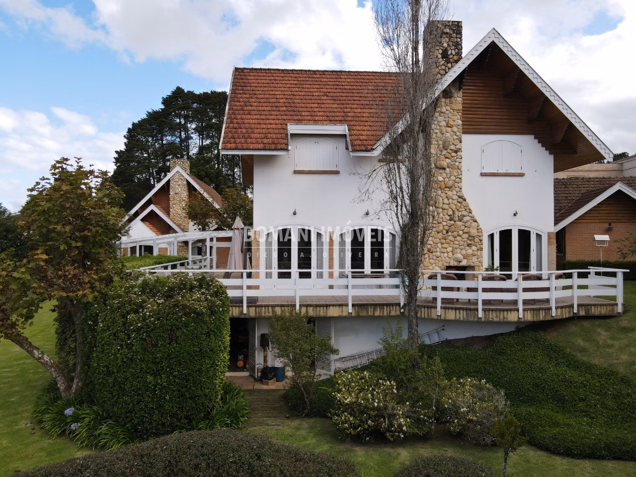 House of 2,730 m² in Campos do Jordão, SP, Brazil