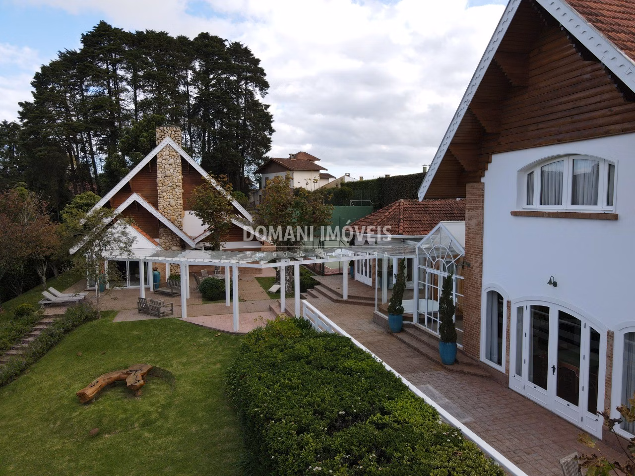House of 2,730 m² in Campos do Jordão, SP, Brazil