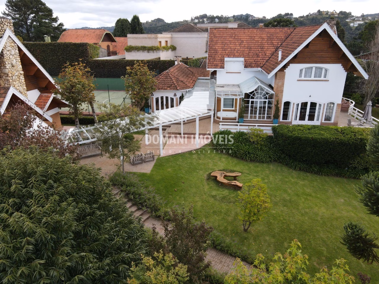 House of 2,730 m² in Campos do Jordão, SP, Brazil