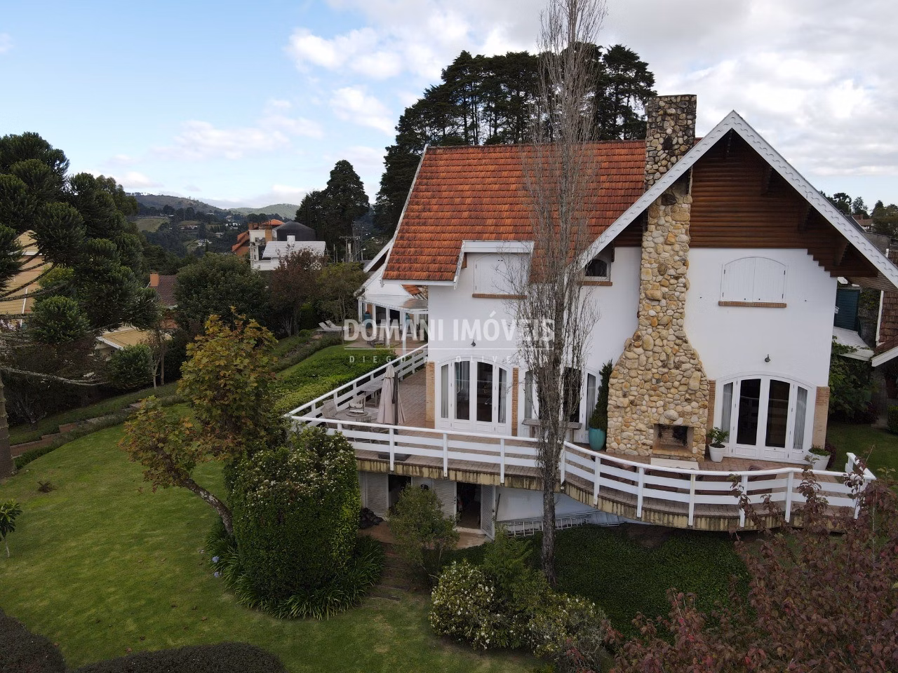 House of 2,730 m² in Campos do Jordão, SP, Brazil