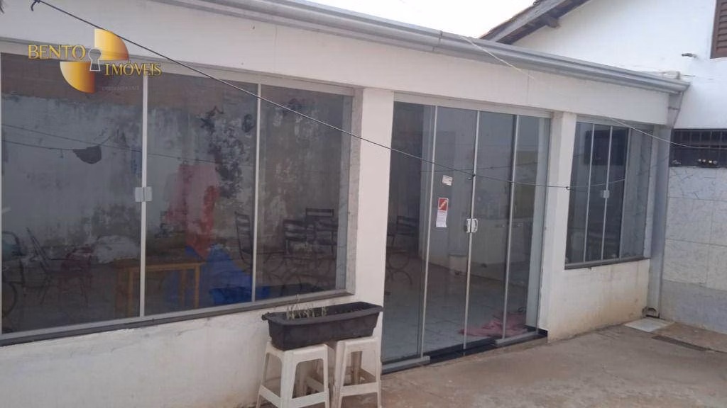 Casa de 250 m² em Várzea Grande, MT