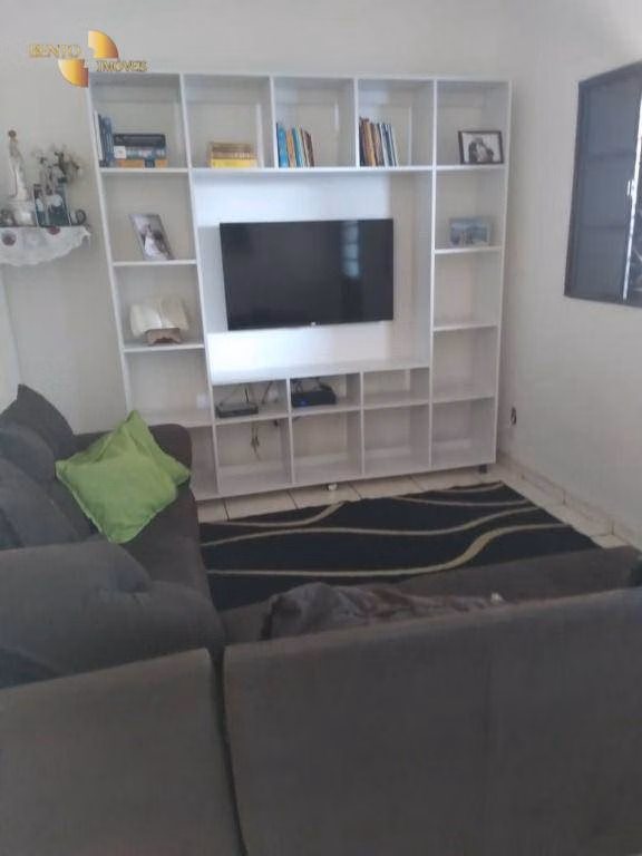 Casa de 250 m² em Várzea Grande, MT
