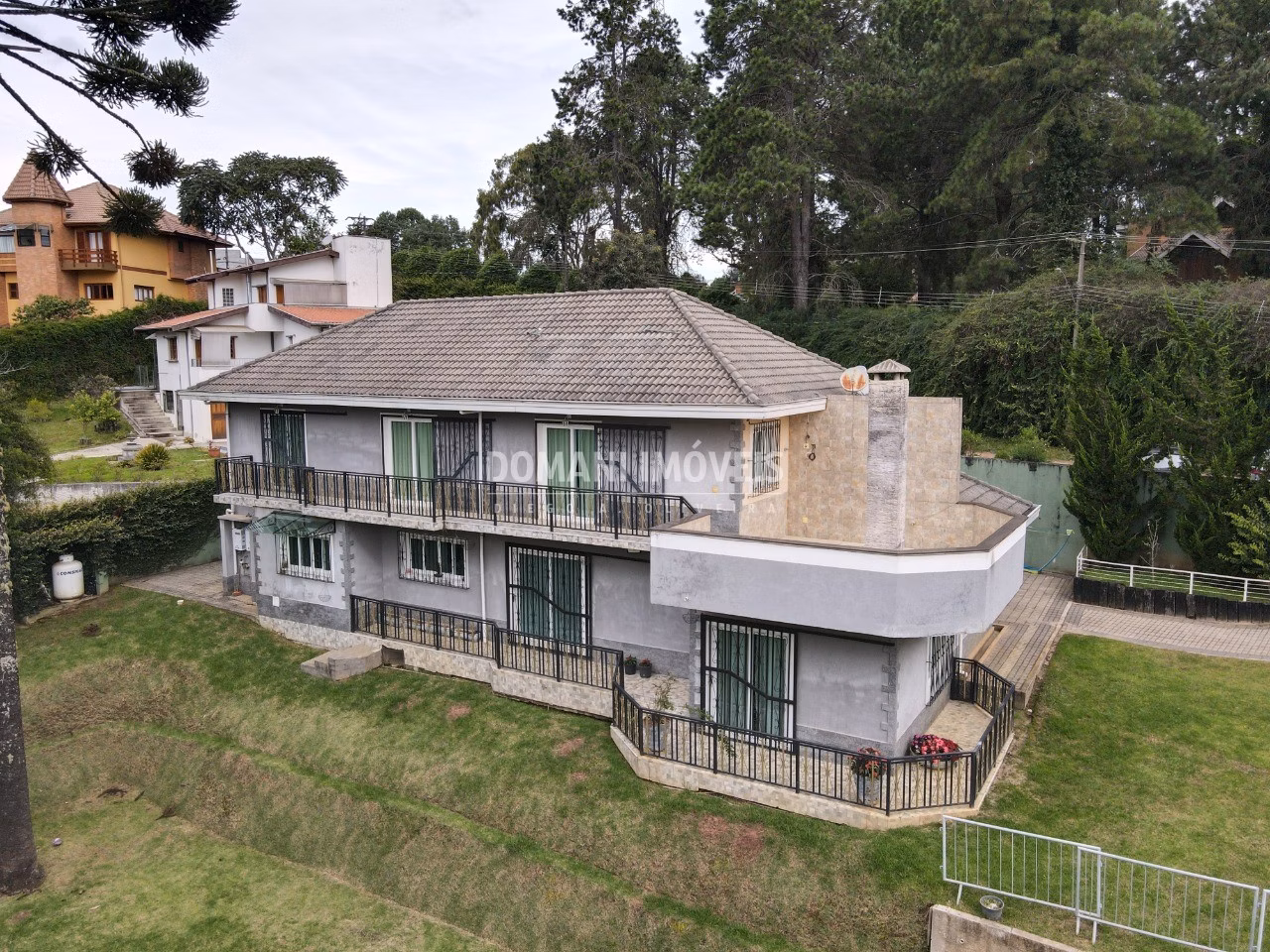 House of 1,060 m² in Campos do Jordão, SP, Brazil