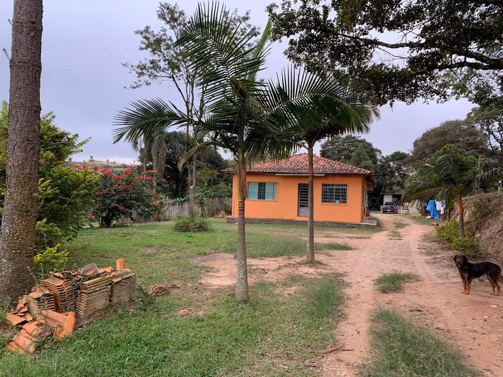 Country home of 3 acres in Mairinque, SP, Brazil
