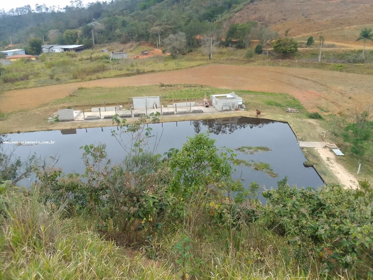 Small farm of 10 acres in São José dos Campos, SP, Brazil