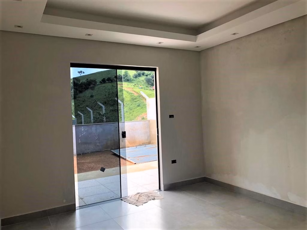 Chácara de 1.000 m² em Pouso Alegre, MG