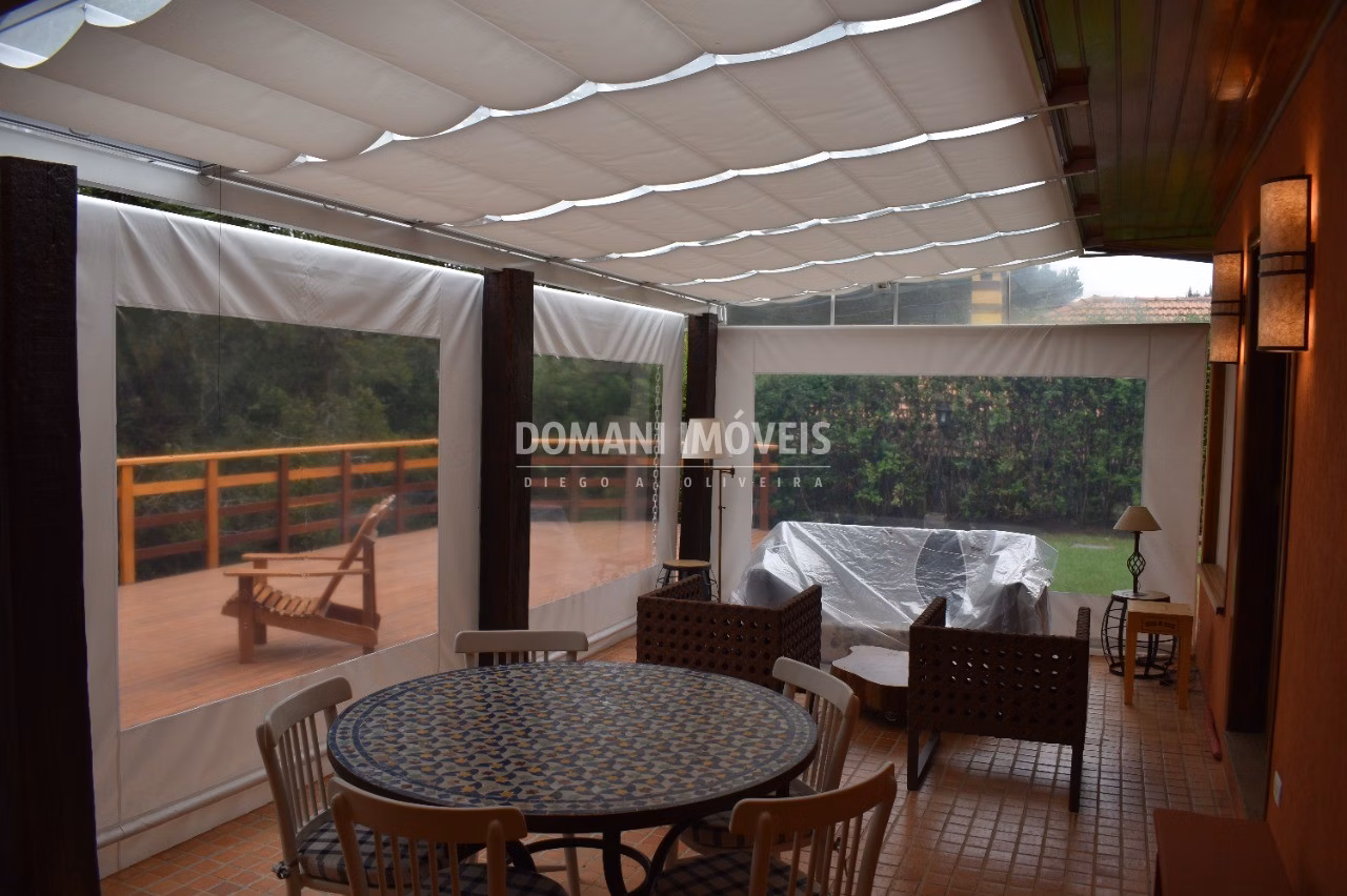 House of 1,000 m² in Campos do Jordão, SP, Brazil