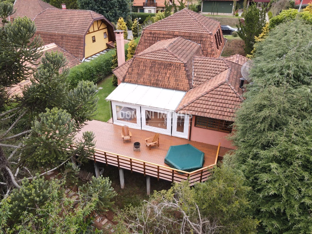 House of 1,000 m² in Campos do Jordão, SP, Brazil