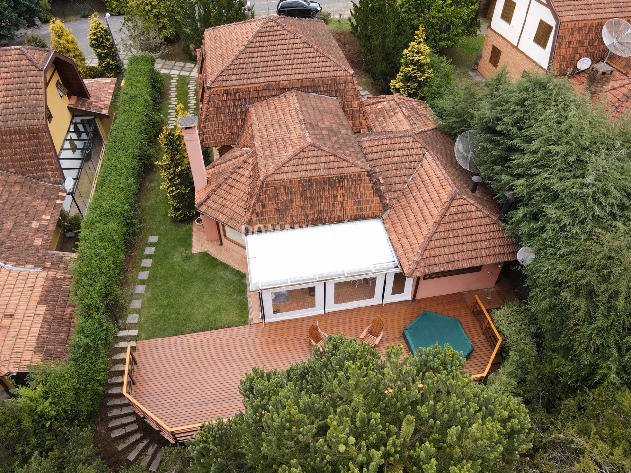 House of 1,000 m² in Campos do Jordão, SP, Brazil