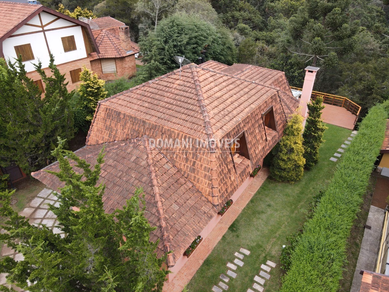 House of 1,000 m² in Campos do Jordão, SP, Brazil