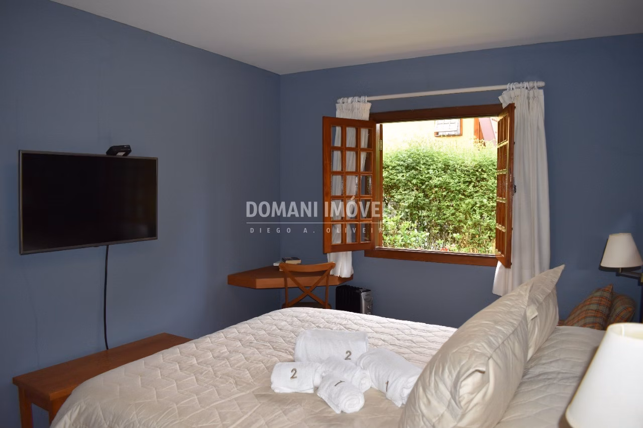 Casa de 1,000 m² em Campos do Jordão, SP