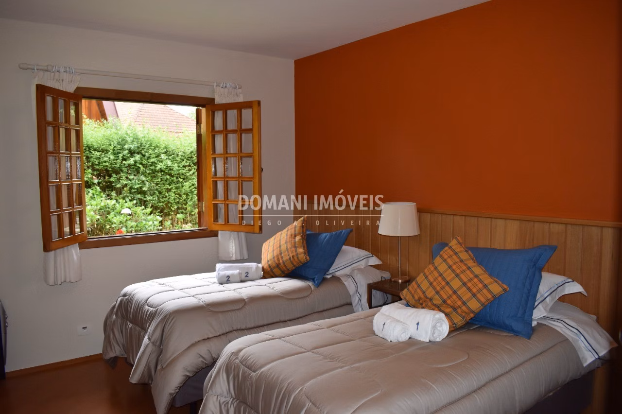 House of 1,000 m² in Campos do Jordão, SP, Brazil