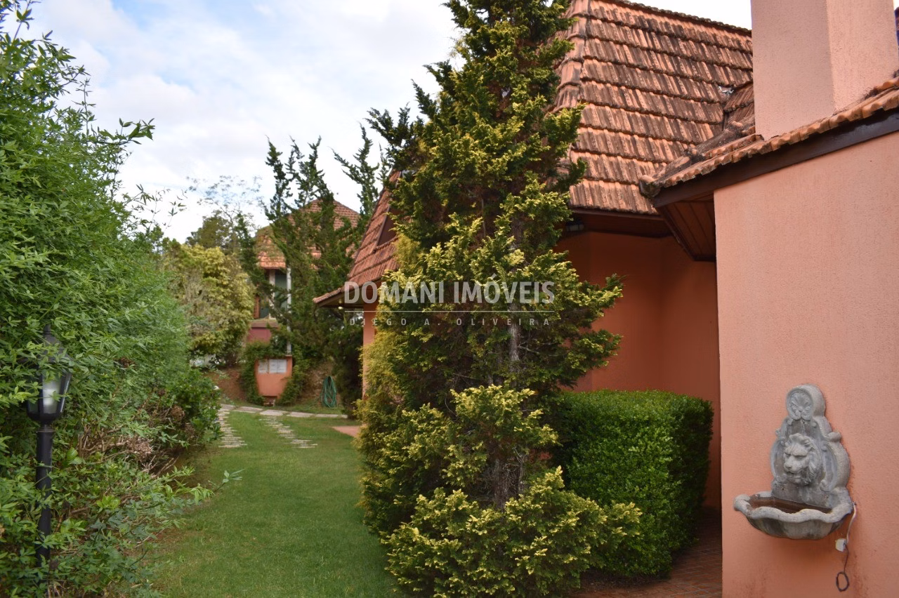 House of 1,000 m² in Campos do Jordão, SP, Brazil