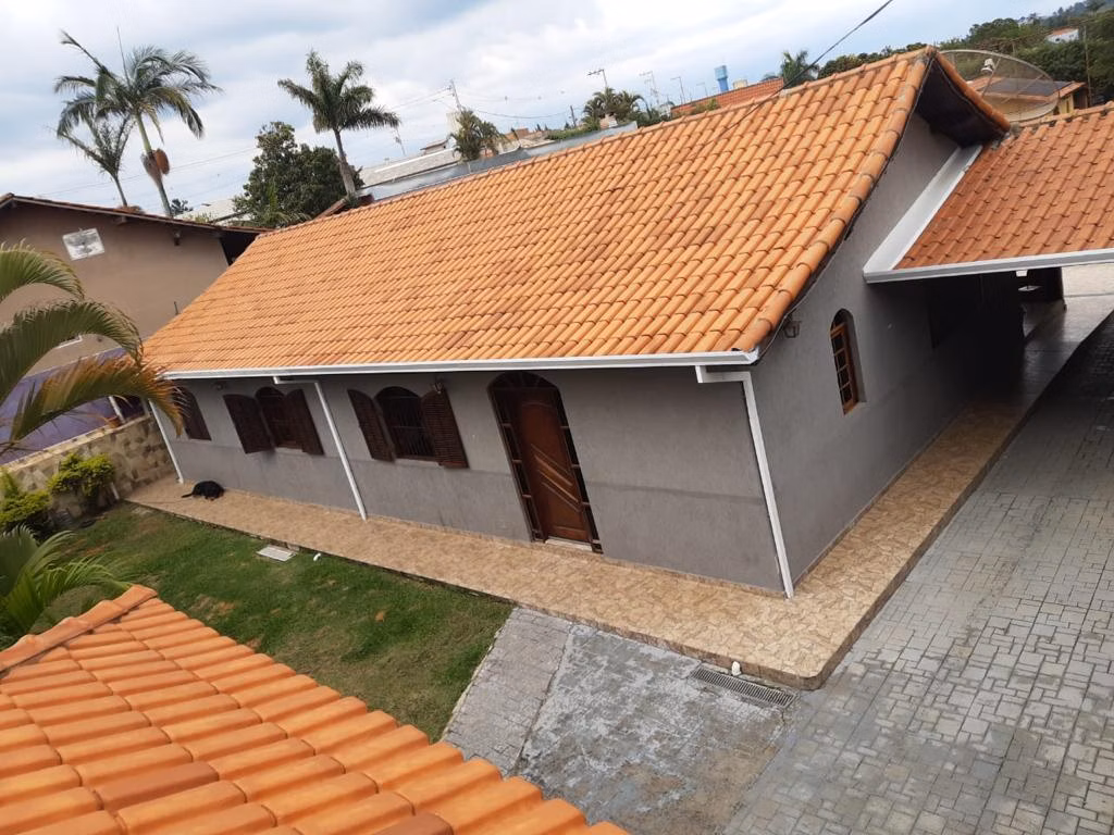 Country home of 1,000 m² in Mairinque, SP, Brazil