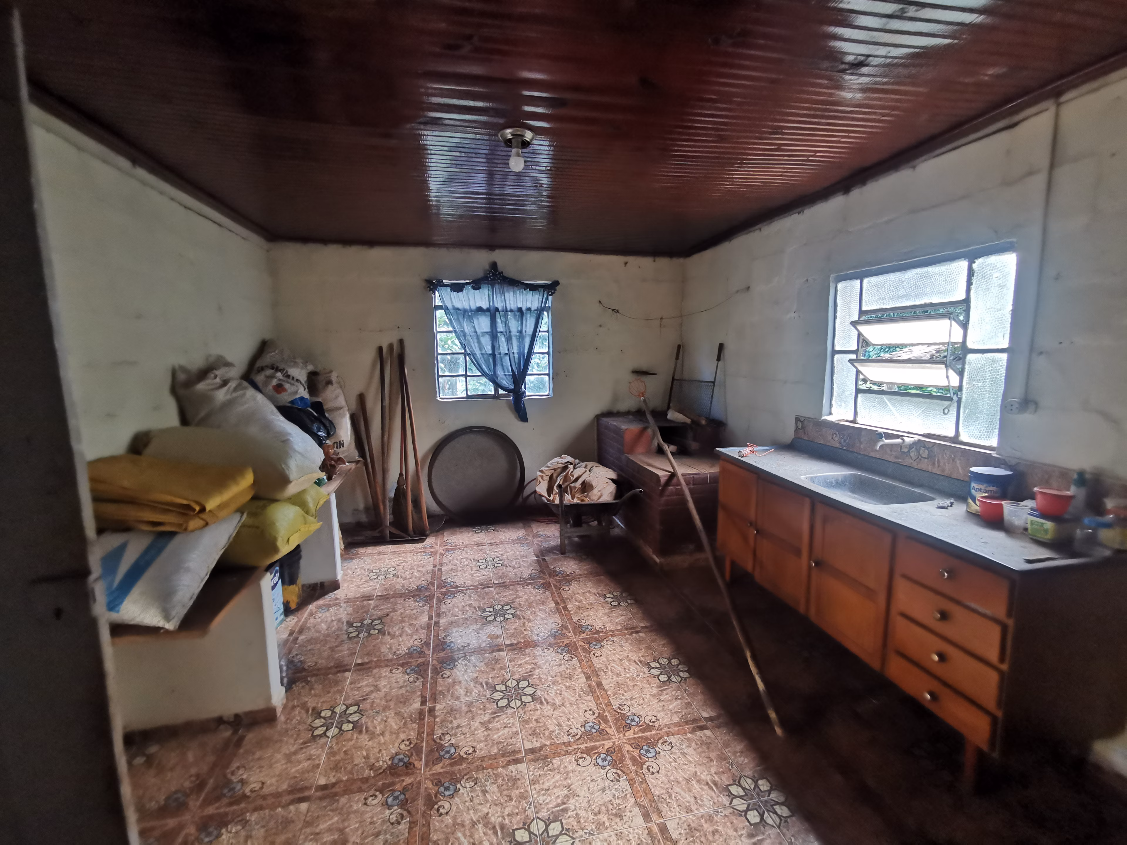 Chácara de 3.200 m² em Timburi, SP
