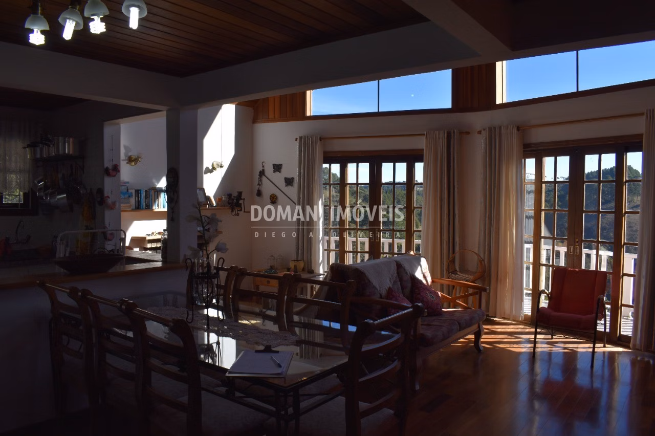 House of 680 m² in Campos do Jordão, SP, Brazil
