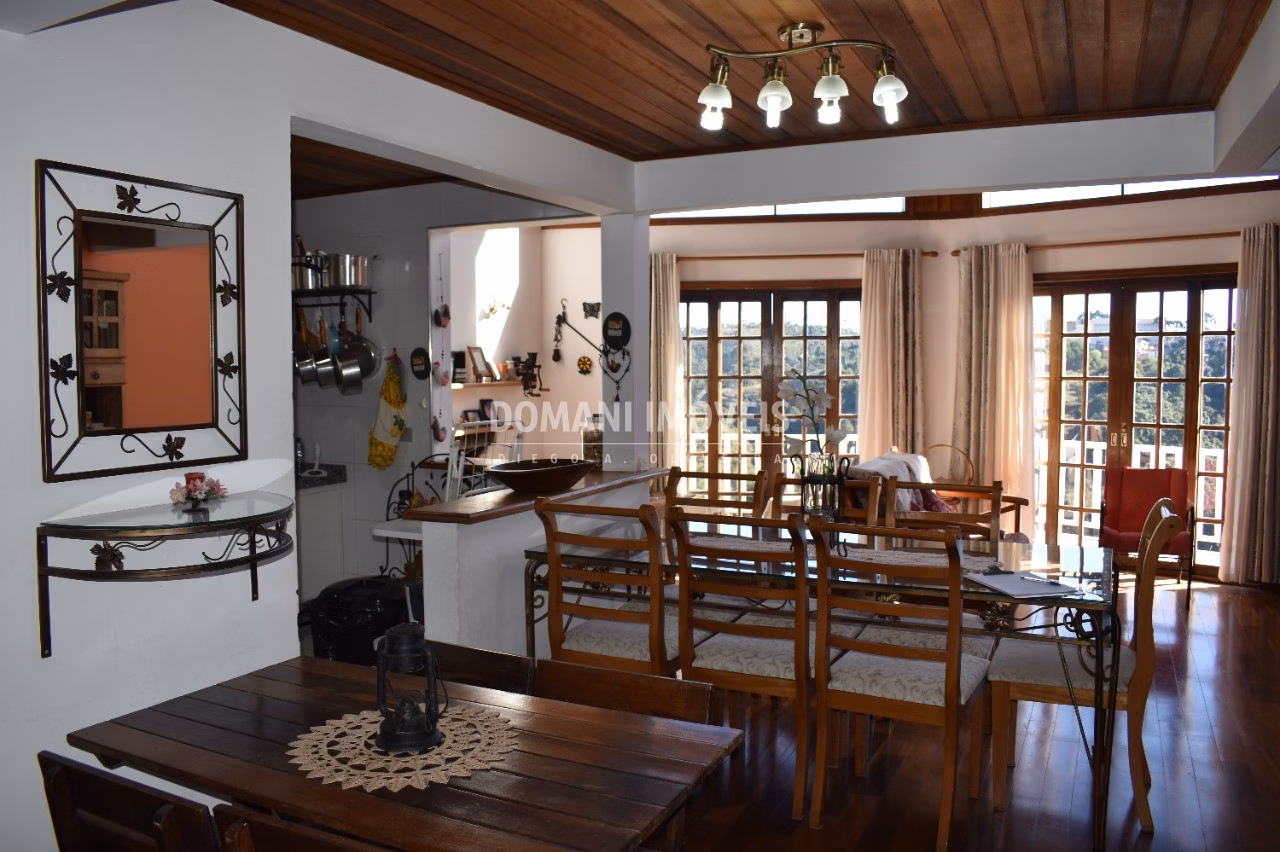 House of 680 m² in Campos do Jordão, SP, Brazil
