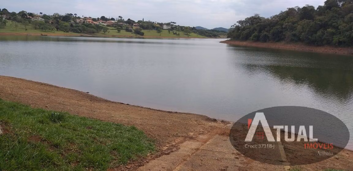 Terreno de 3.000 m² em Piracaia, SP