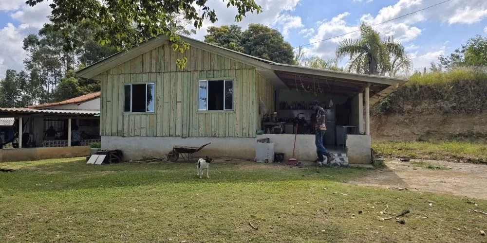 House of 1,800 m² in Tomazina, PR, Brazil