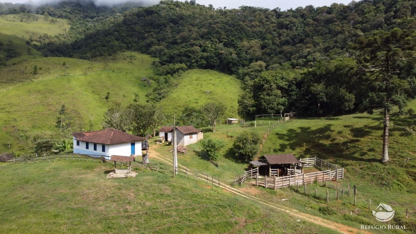 Small farm of 35 acres in São José dos Campos, SP, Brazil