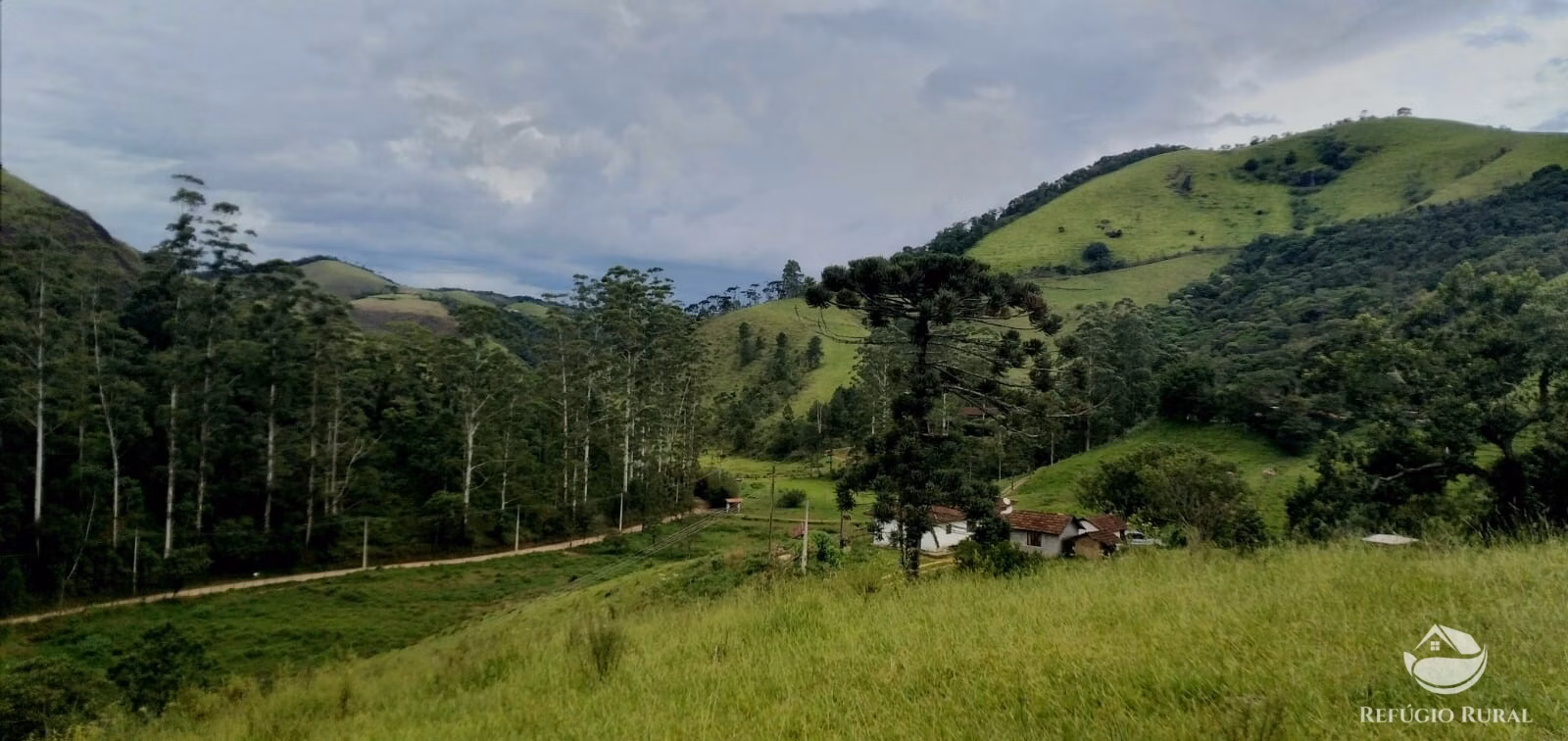 Small farm of 35 acres in São José dos Campos, SP, Brazil