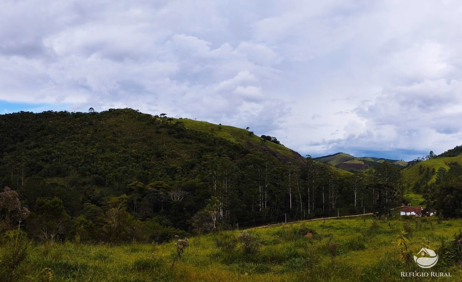 Small farm of 35 acres in São José dos Campos, SP, Brazil