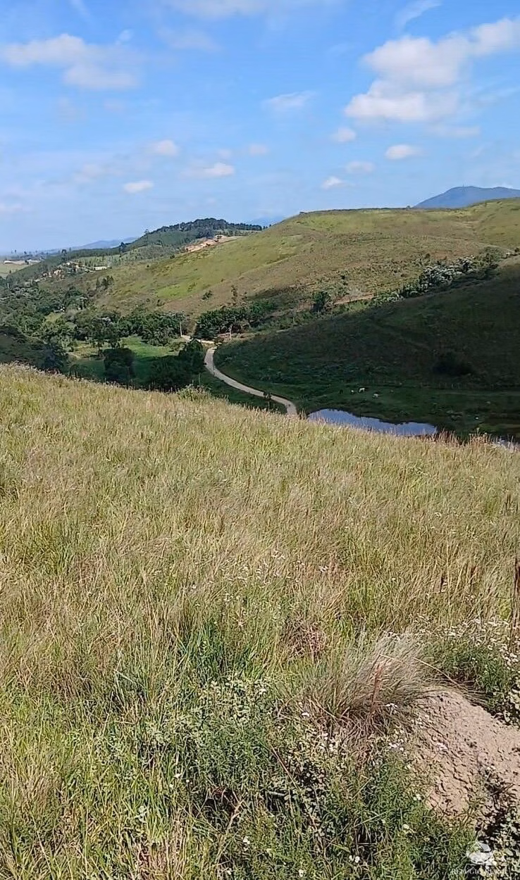 Terreno de 2 ha em Igaratá, SP