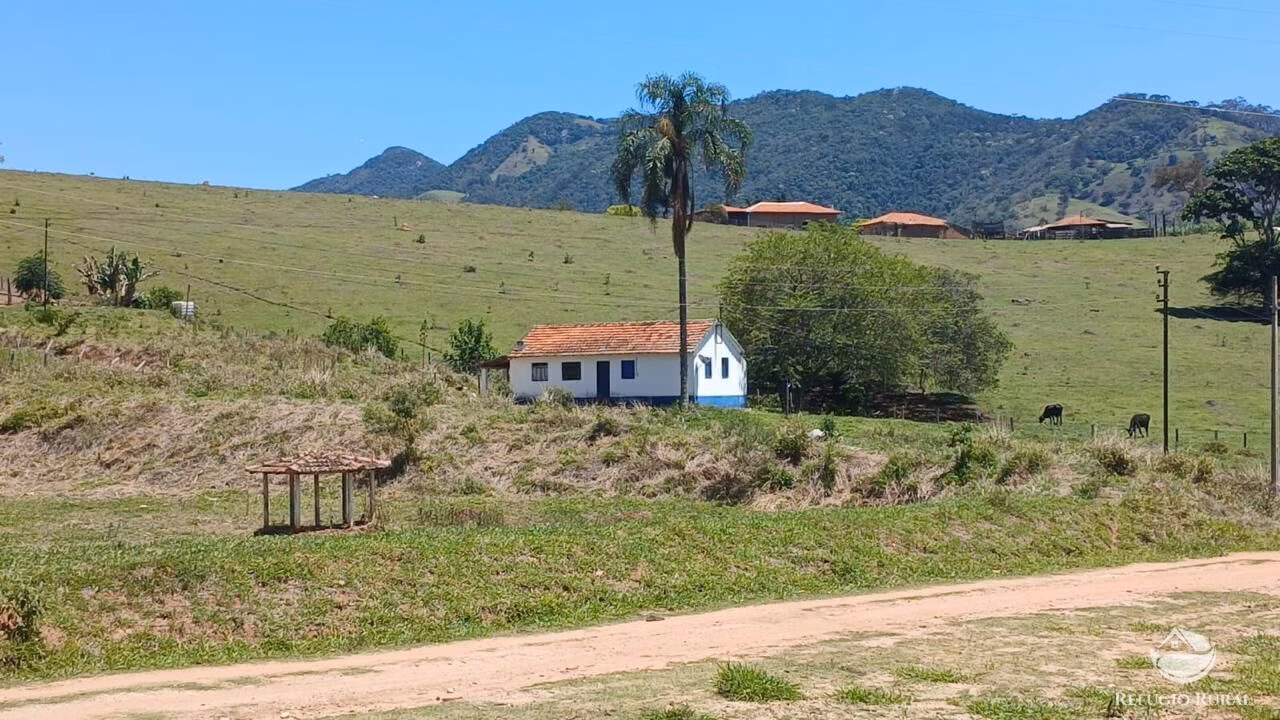 Terreno à venda de 2 ha em Gonçalves, MG