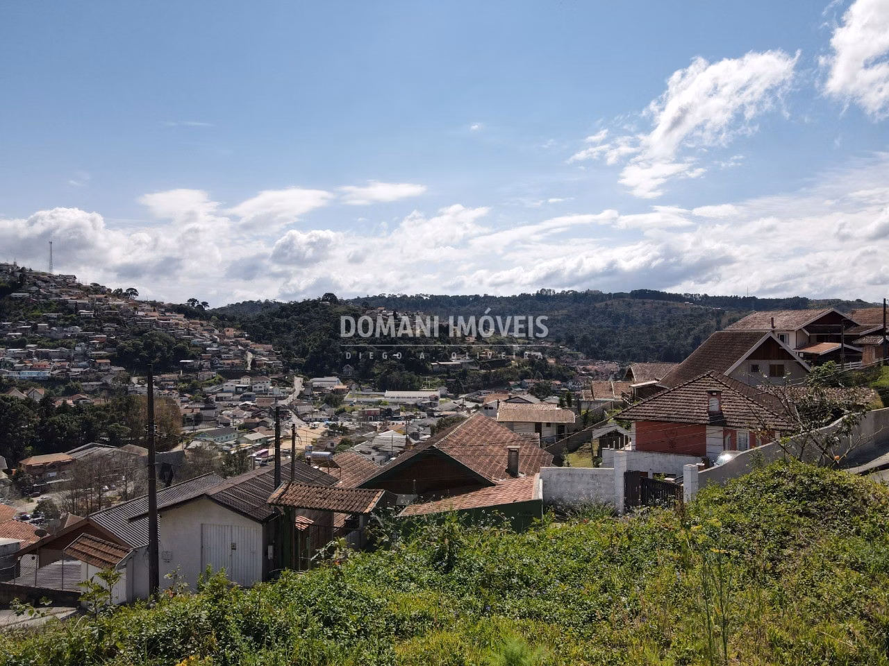 Terreno de 470 m² em Campos do Jordão, SP