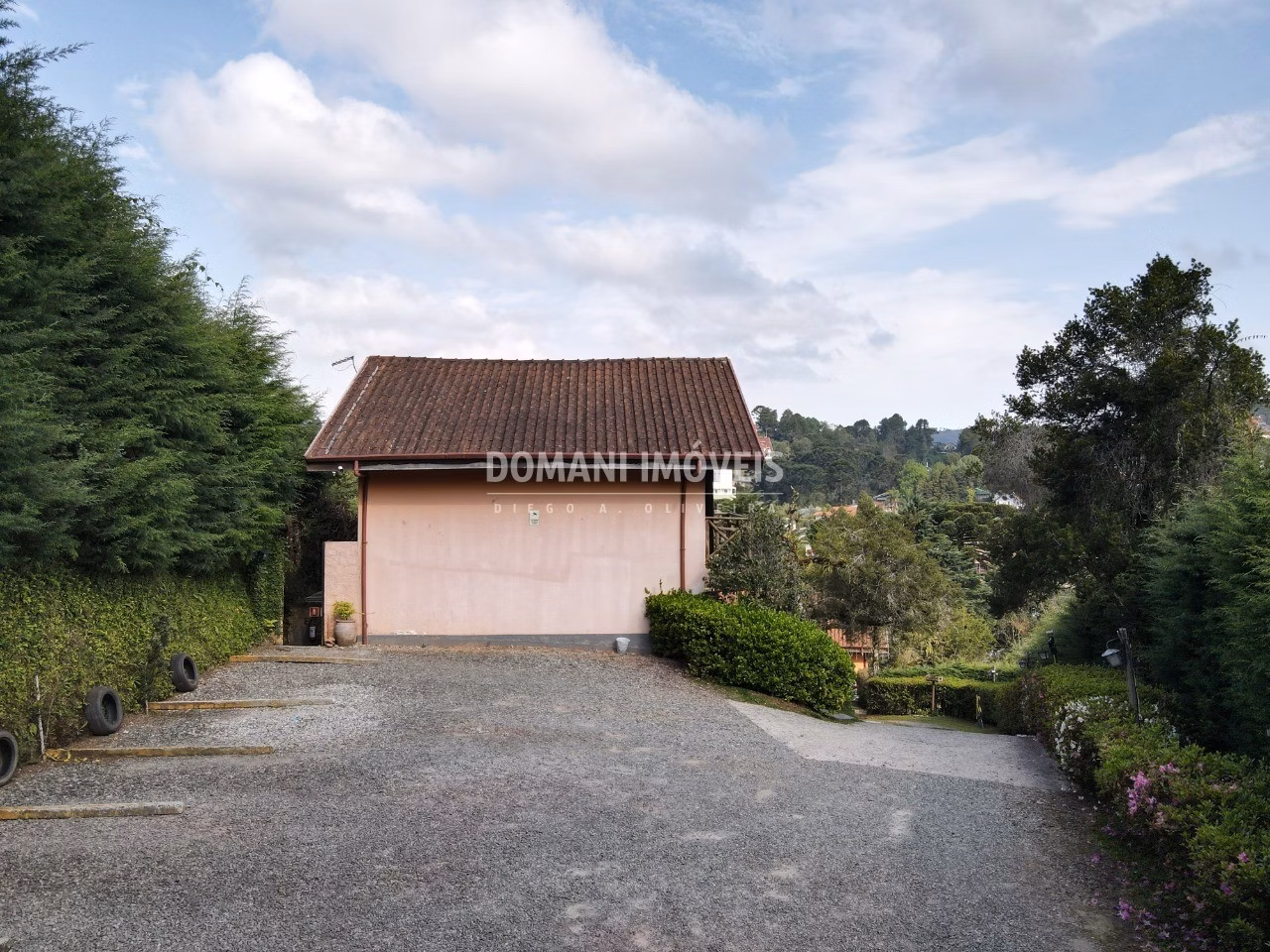 Lodging of 1,190 m² in Campos do Jordão, SP, Brazil